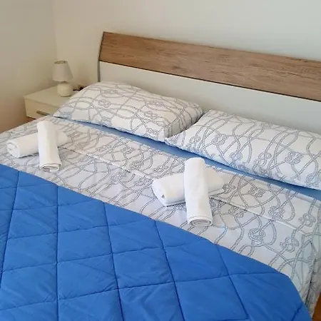 Apartman Mery Stinjan Apartament
